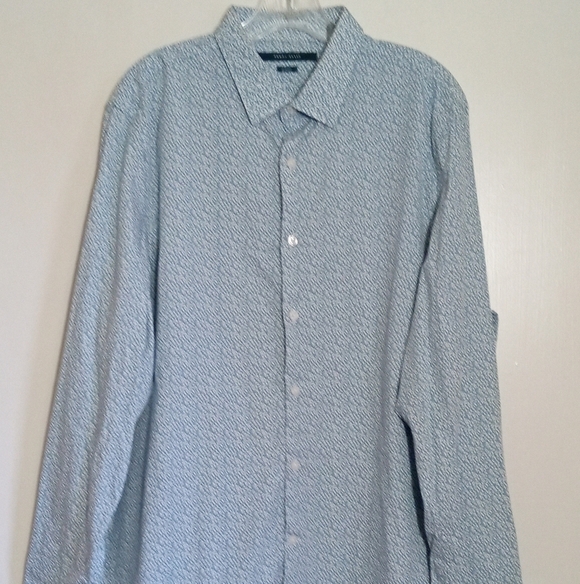 Perry Ellis Other - Perry Ellis slim fit blue/white floral pattern button down shirt men size XL